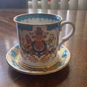 Queen Elizabeth 2002 Golden Jubilee Tea Cup & Saucer